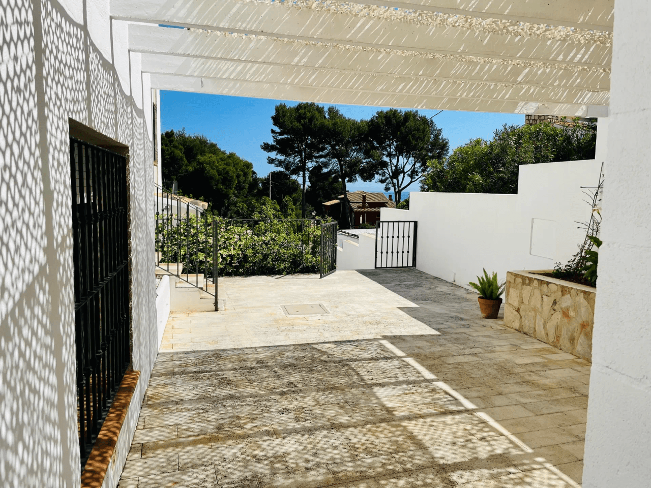 Denia. Las Rotas. Amplio Chalet en venta