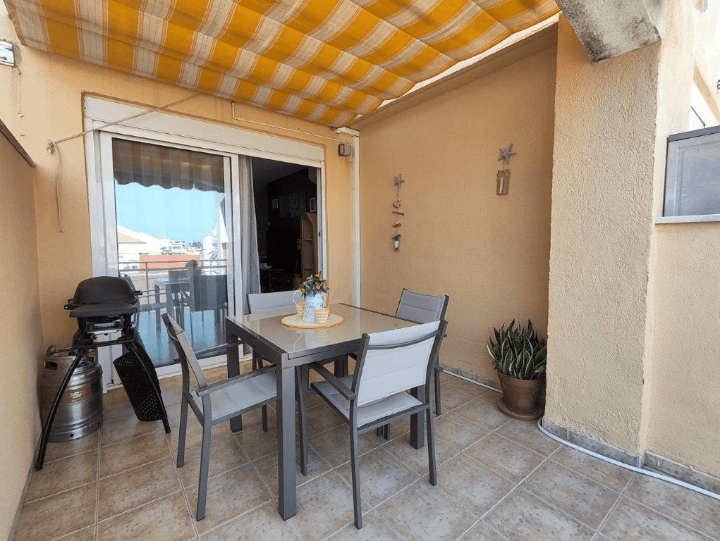 Ático dúplex cerca de la playa y del centro en Dénia en venta