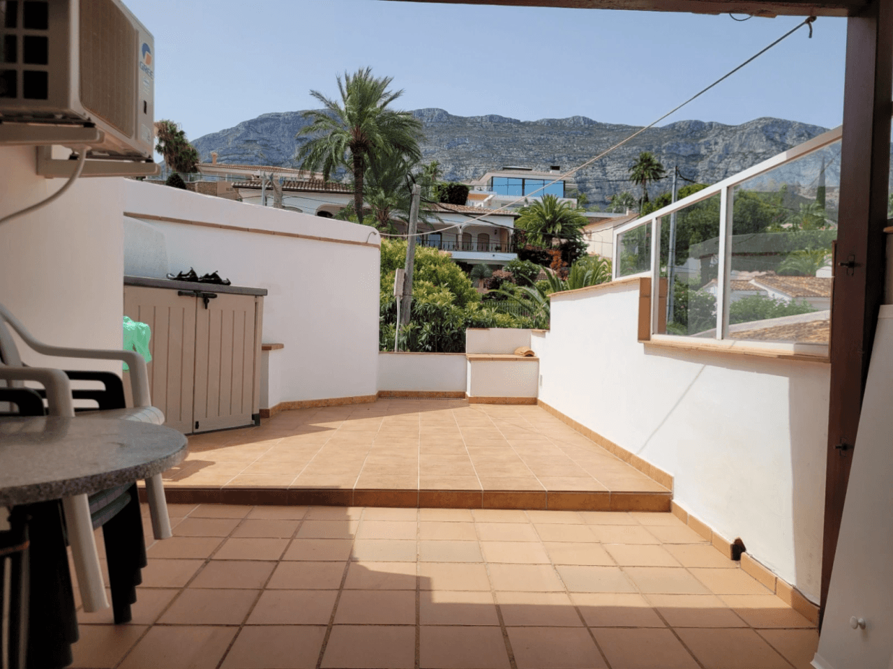 Chalet pareado en venta en Dénia con vistas panorámicas