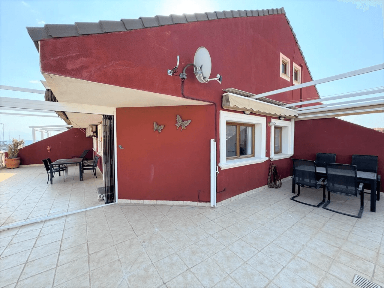Ático dúplex con vistas al puerto en el corazón de Dénia