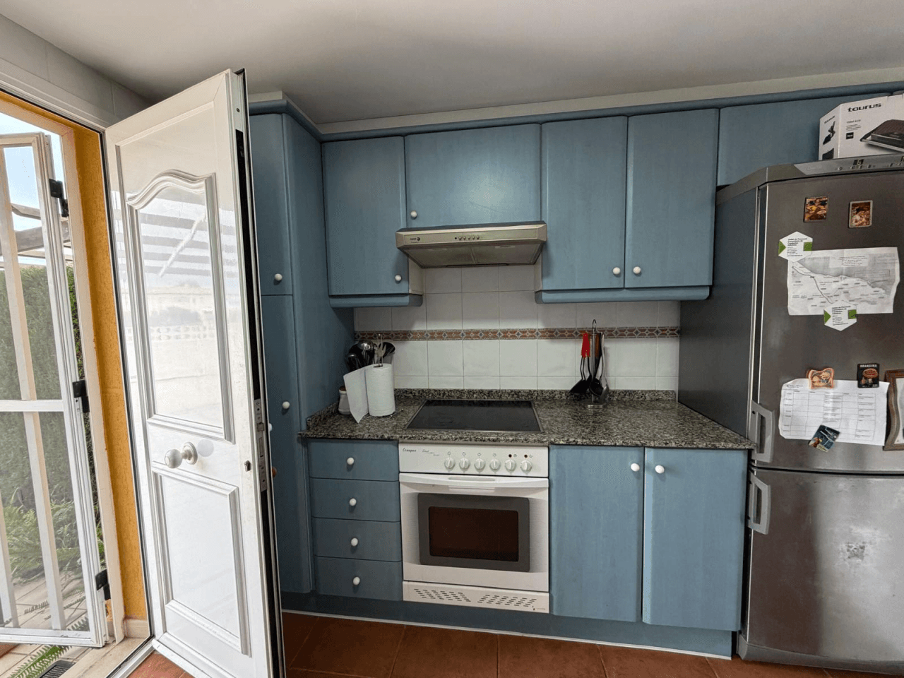 Bungalow en venta de 3 dormitorios en Denia, Alicante
