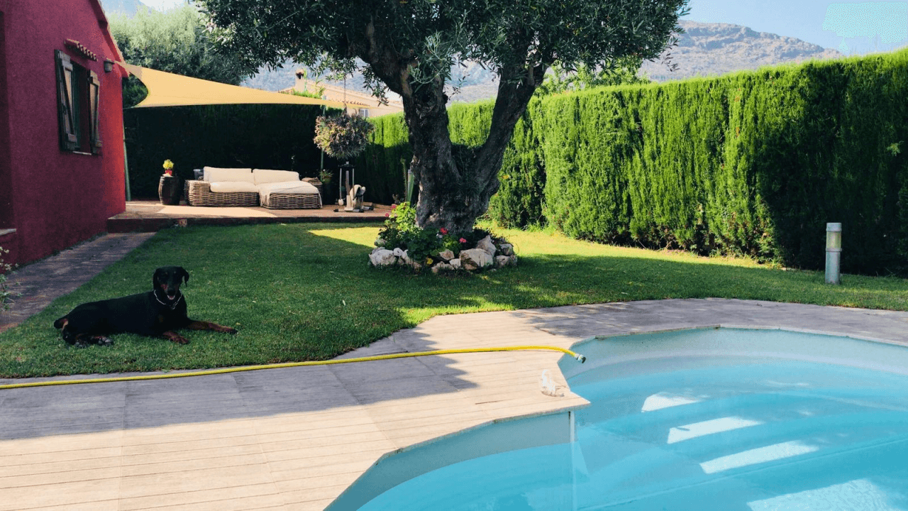 Chalet en venta en Orba con piscina