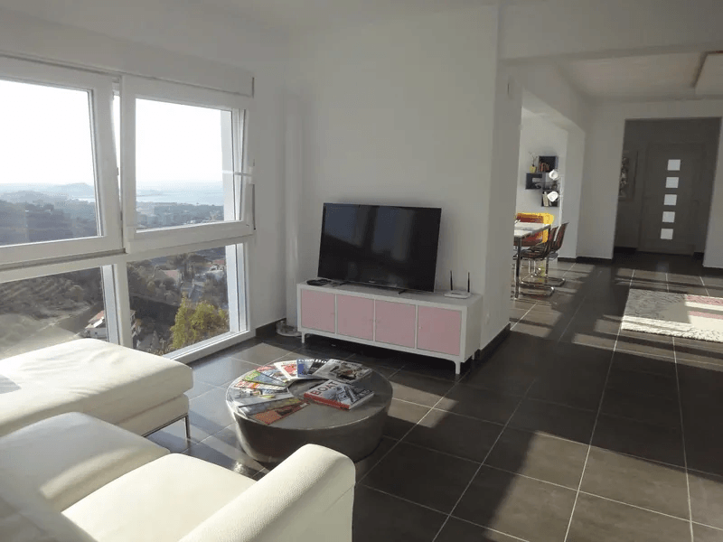 Villa en Las Rotas – vistas panormicas, de las pocas que ya quedan en Denia!