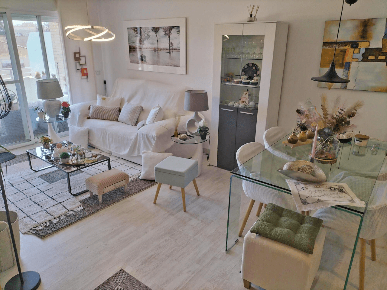 Piso en Denia, Las Marinas: 2 dormitorios y piscina comunitaria
