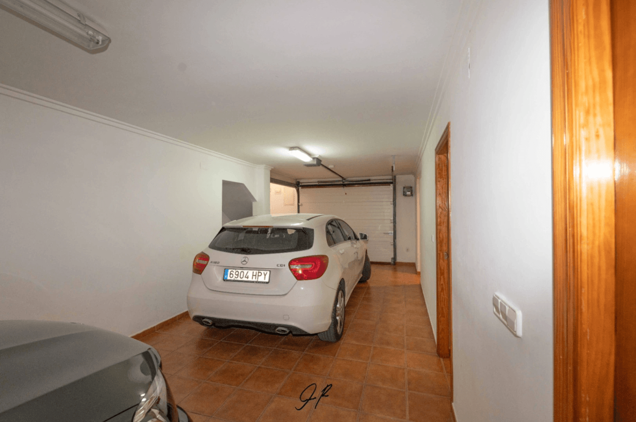 Chalet de lujo en excelente zona Residencial- Denia