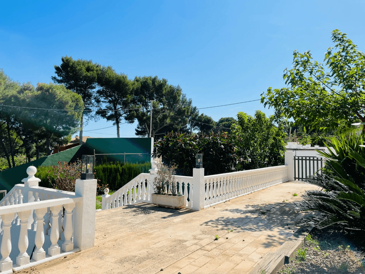 Denia. Las Rotas. Amplio Chalet en venta