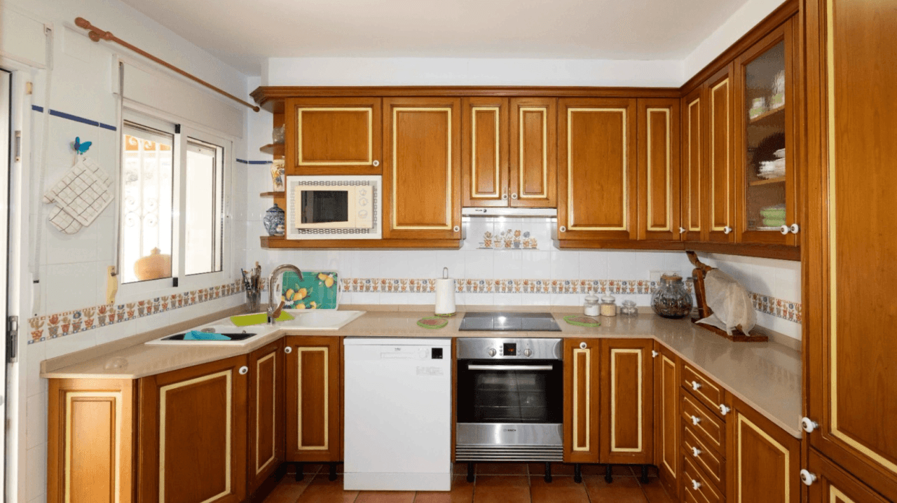 CHALET EN VENTA EN DENIA
