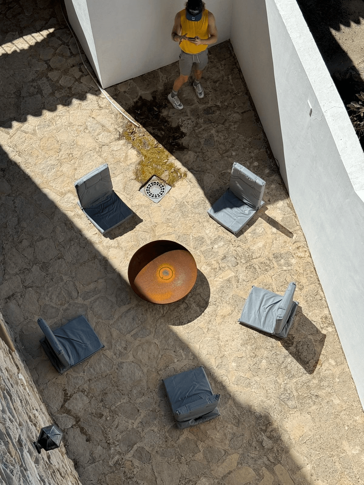 Chalet en venta con 9 dormitorios en La Carroja, Alicante