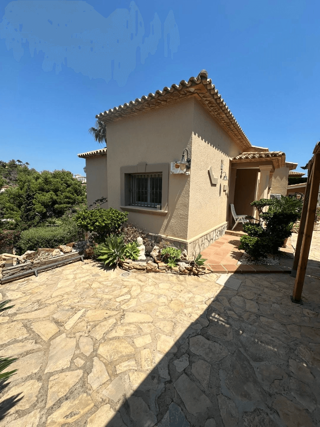 Chalet en Venta en Dénia con Vistas al Mar y la Montaña