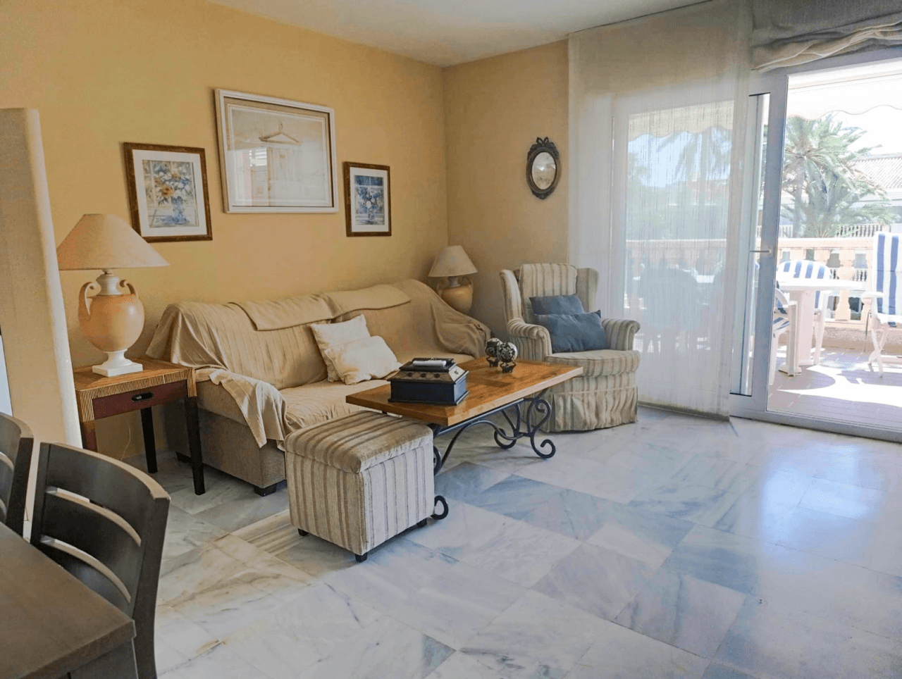 Apartamento 2 dormitorios con vistas al mar en venta en Dénia