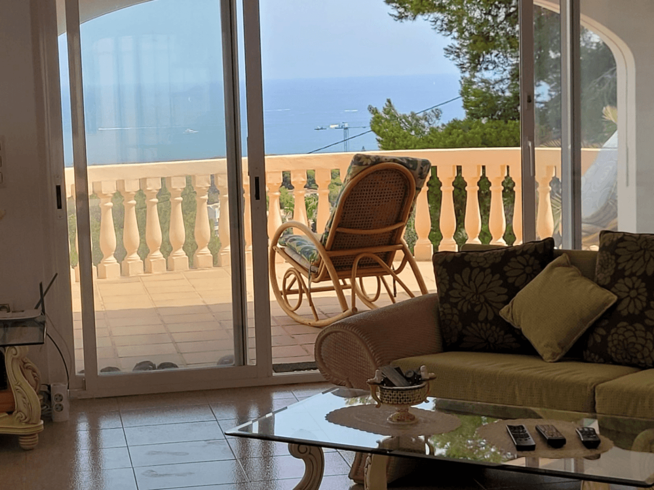 Chalet pareado en venta en Dénia con vistas panorámicas