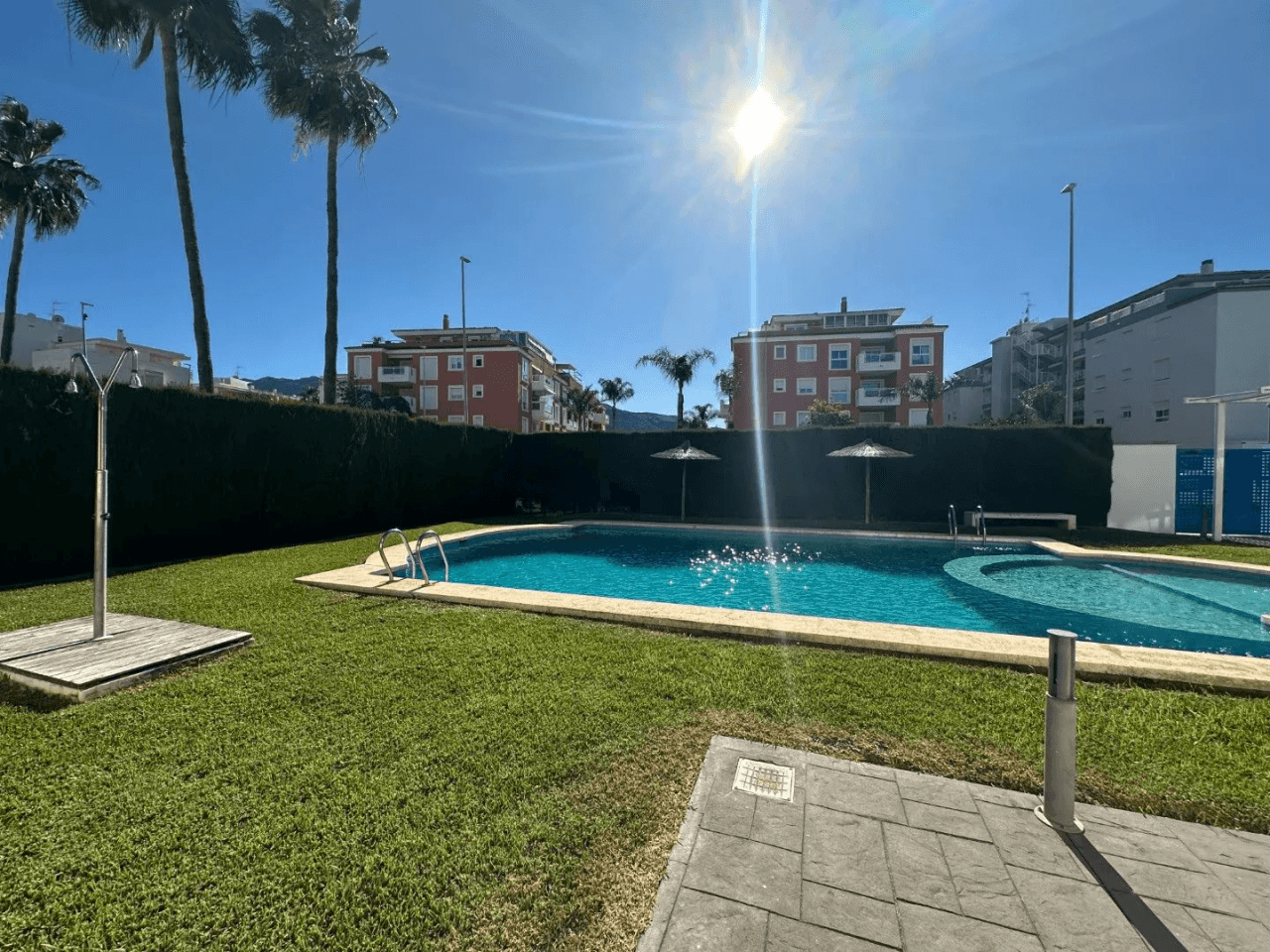 Apartamento en venta de 3 habitaciones en Denia, Alicante.