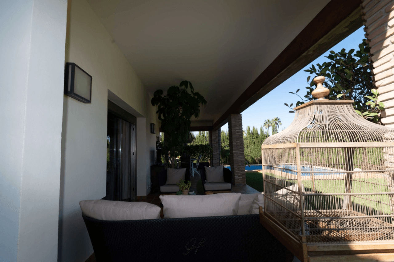 Chalet de lujo en excelente zona Residencial- Denia