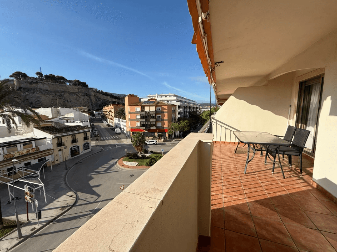 Apartamento en venta de 3 dormitorios en el Centro Urbano de Denia