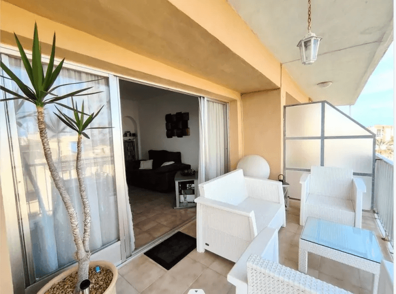 Atico en venta en la playa de Denia con  vistas al Mar
