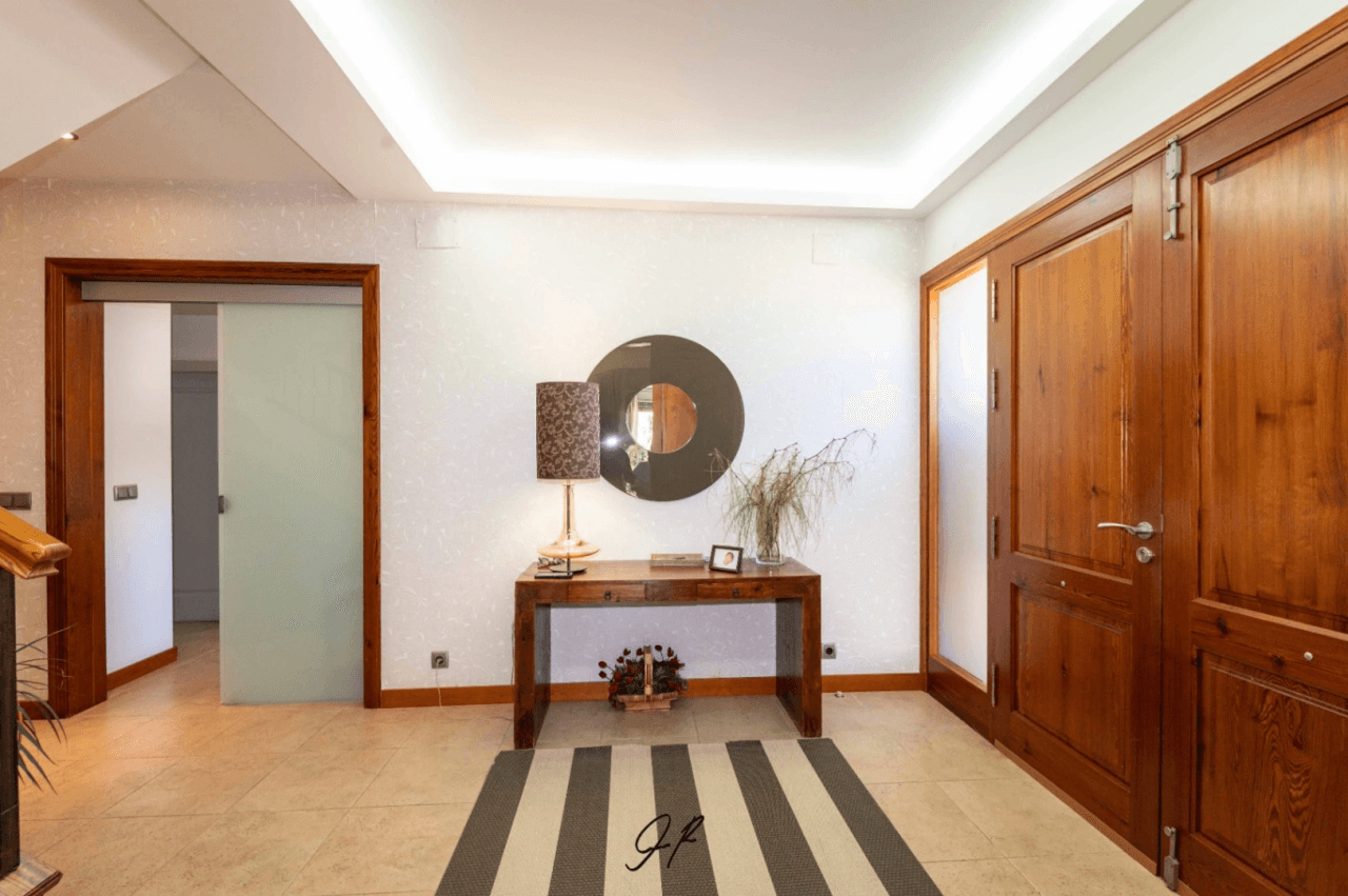 Chalet de lujo en excelente zona Residencial- Denia