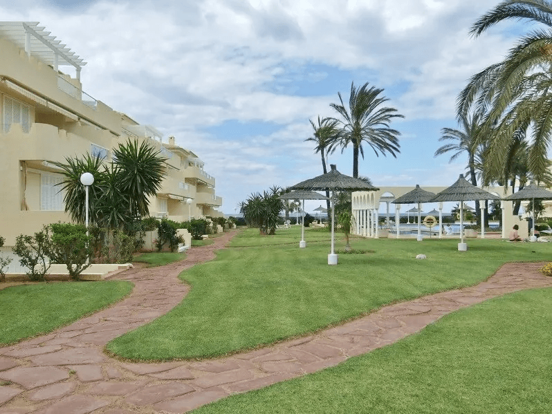 Apartamento en Denia, Primera línea de playa, 3 habitaciones, 2 baños, alquiler