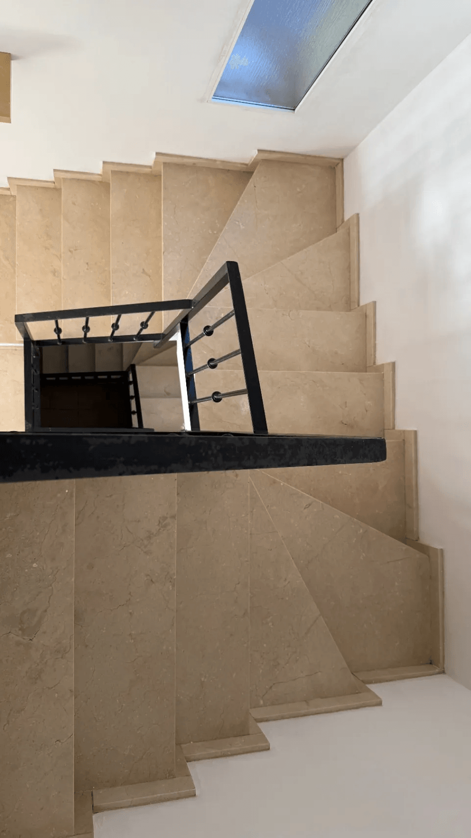 Bungalow entre Gandía y Oliva en venta con 3 habitaciones y jardín en estilo Mediterráneo