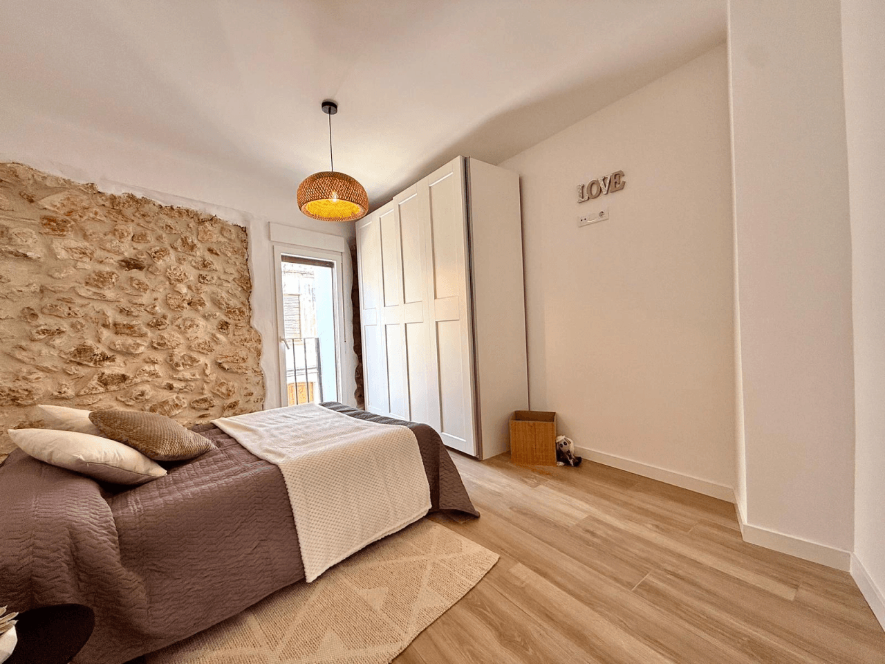 Gran casa de pueblo de tres dormitorios en Pedreguer