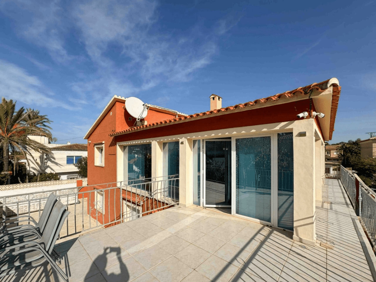 VILLA EN LAS ROTAS