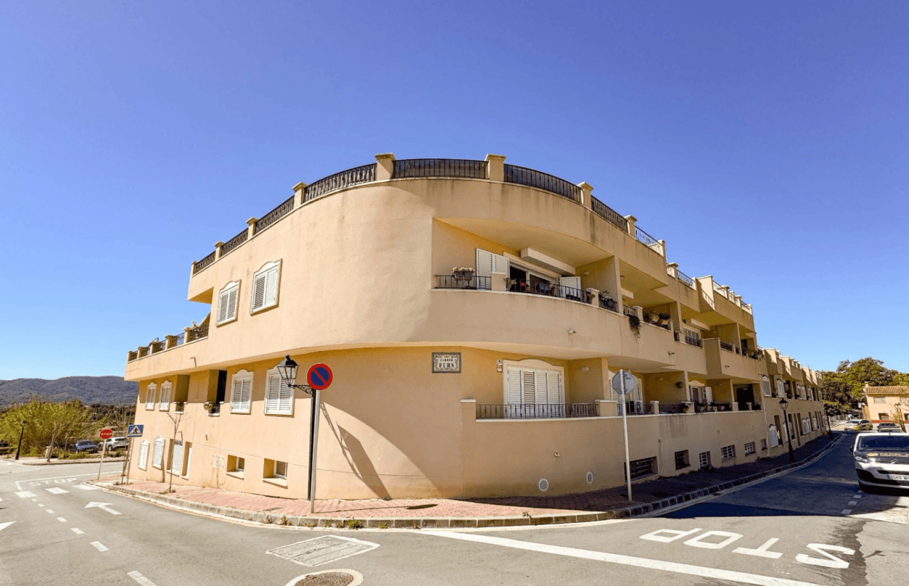 Ático dúplex en Jesús Pobre en venta