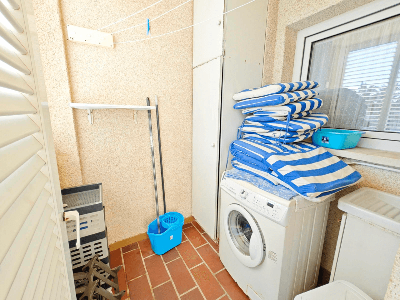 Apartamento 2 dormitorios con vistas al mar en venta en Dénia