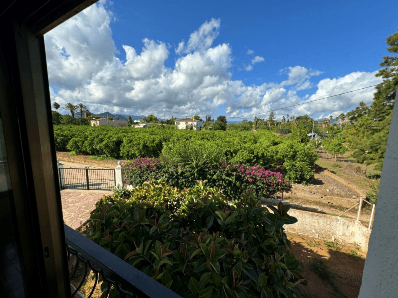 Chalet rustico en venta en Denia