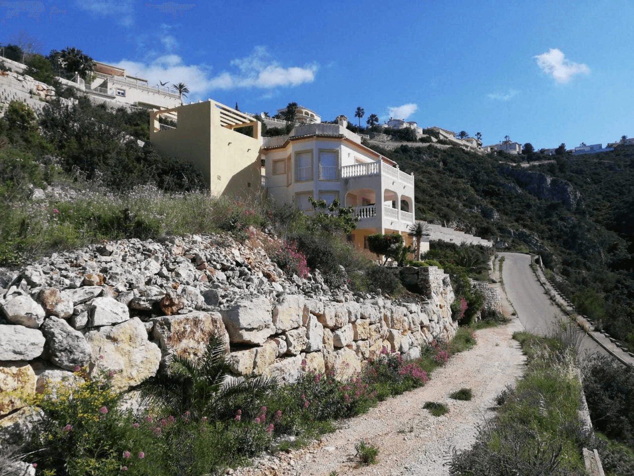 Parcela en Denia en venta