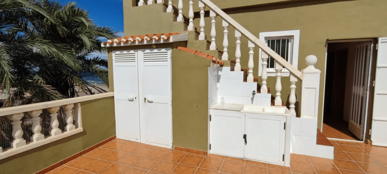 Apartamento en Primera Linea
