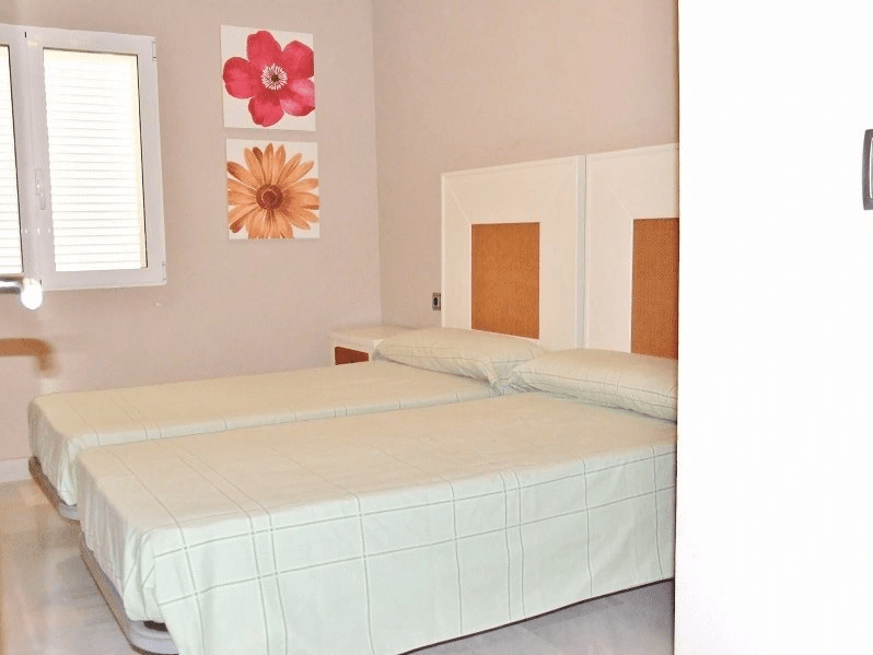 Apartamento en Denia, Primera línea de playa, 3 habitaciones, 2 baños, alquiler
