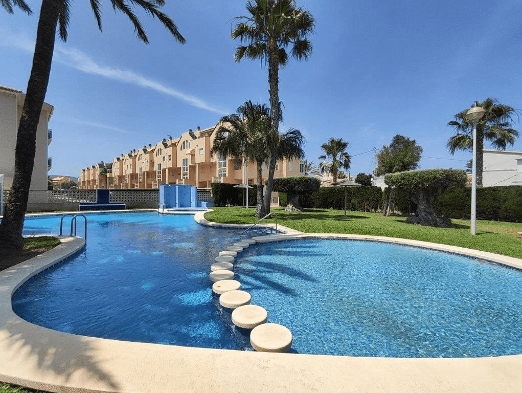 Ático dúplex cerca de la playa y del centro en Dénia en venta
