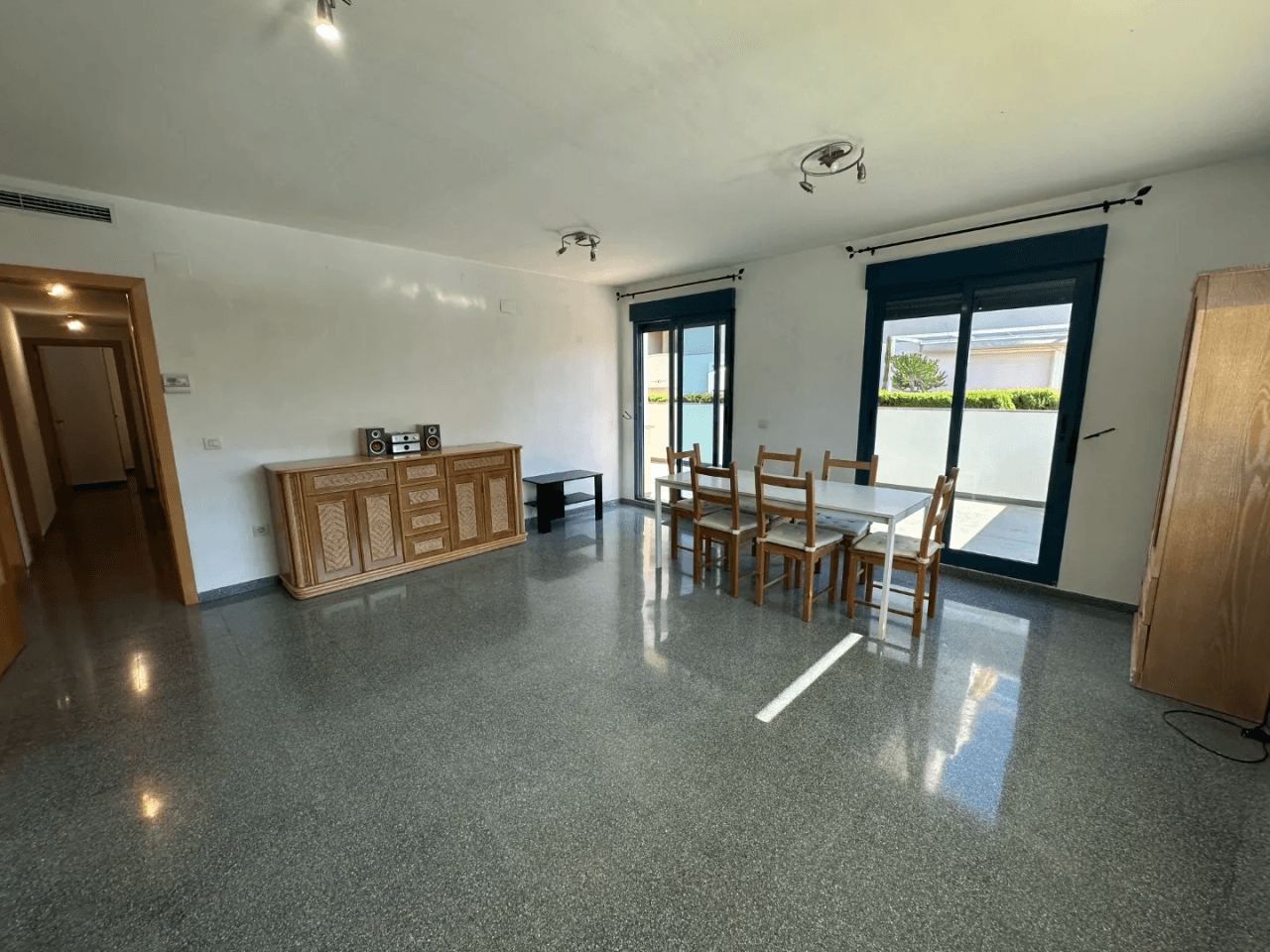 Apartamento en venta de 3 habitaciones en Denia, Alicante.