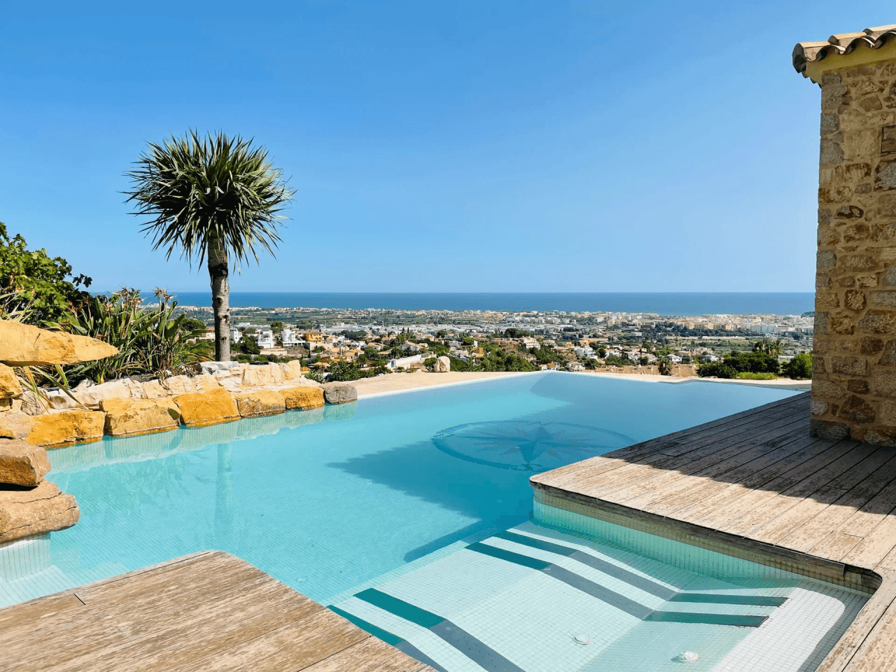 Denia. Villa de lujo con vistas maravillosas al mar, en venta