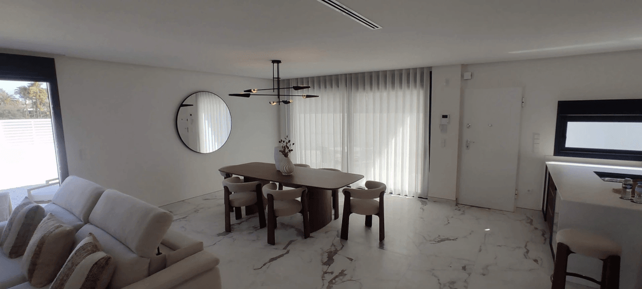 Chalet  moderno  de  nueva   construcción    listo  para entrar