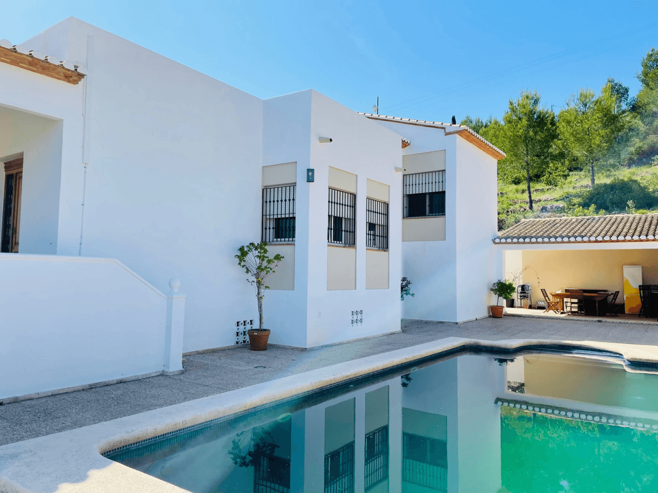 Denia. Las Rotas. Amplio Chalet en venta