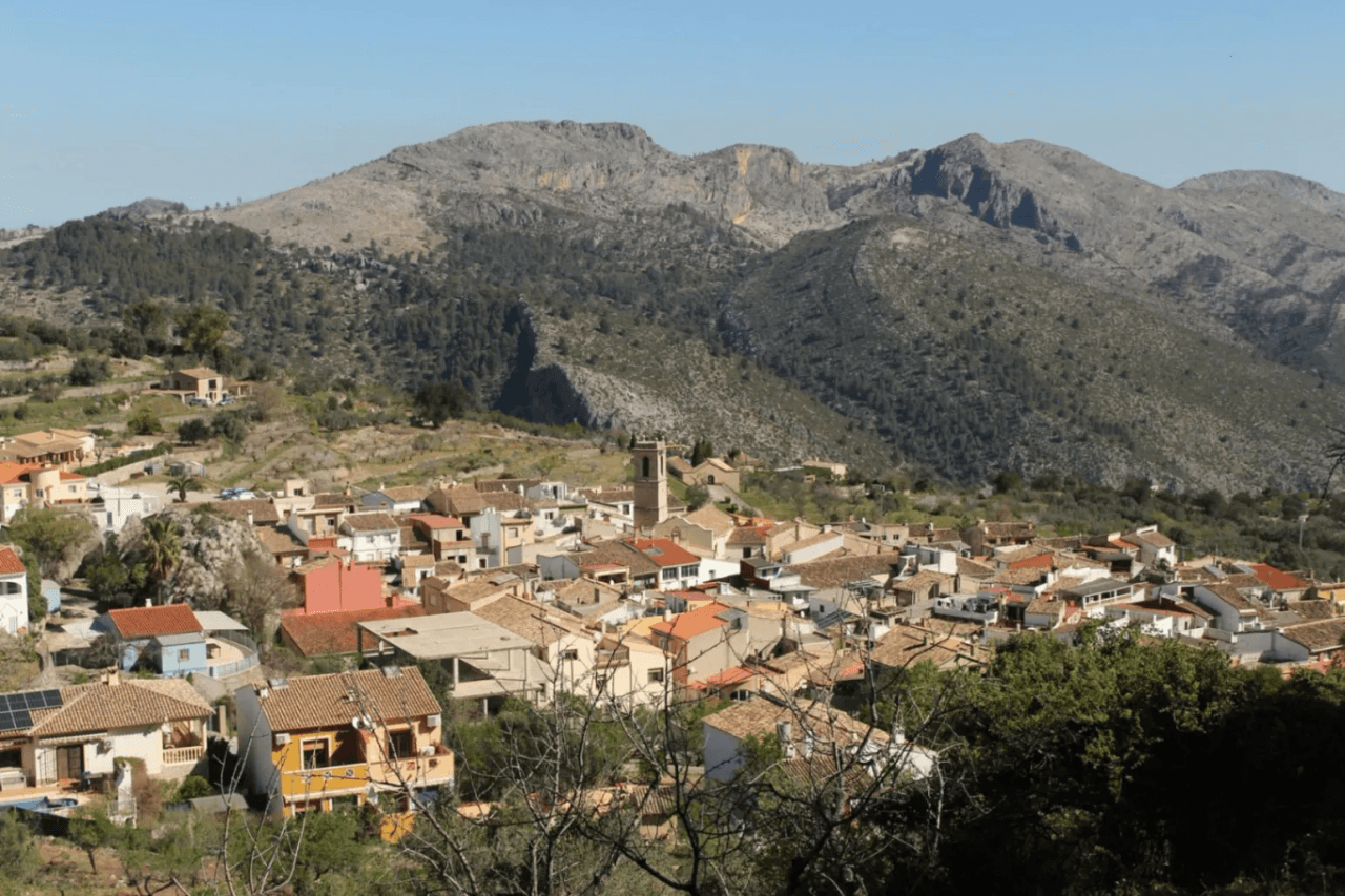 Casa de pueblo con mucho encanto en La Vall de Laguar - cerca de Denia