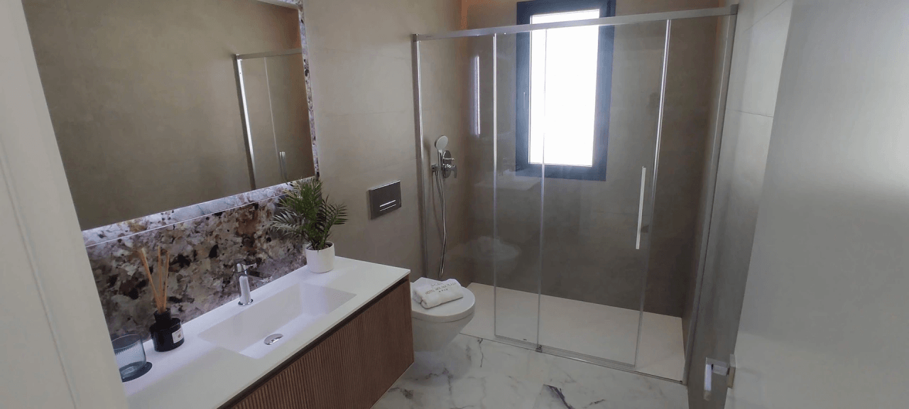 Chalet  moderno  de  nueva   construcción    listo  para entrar