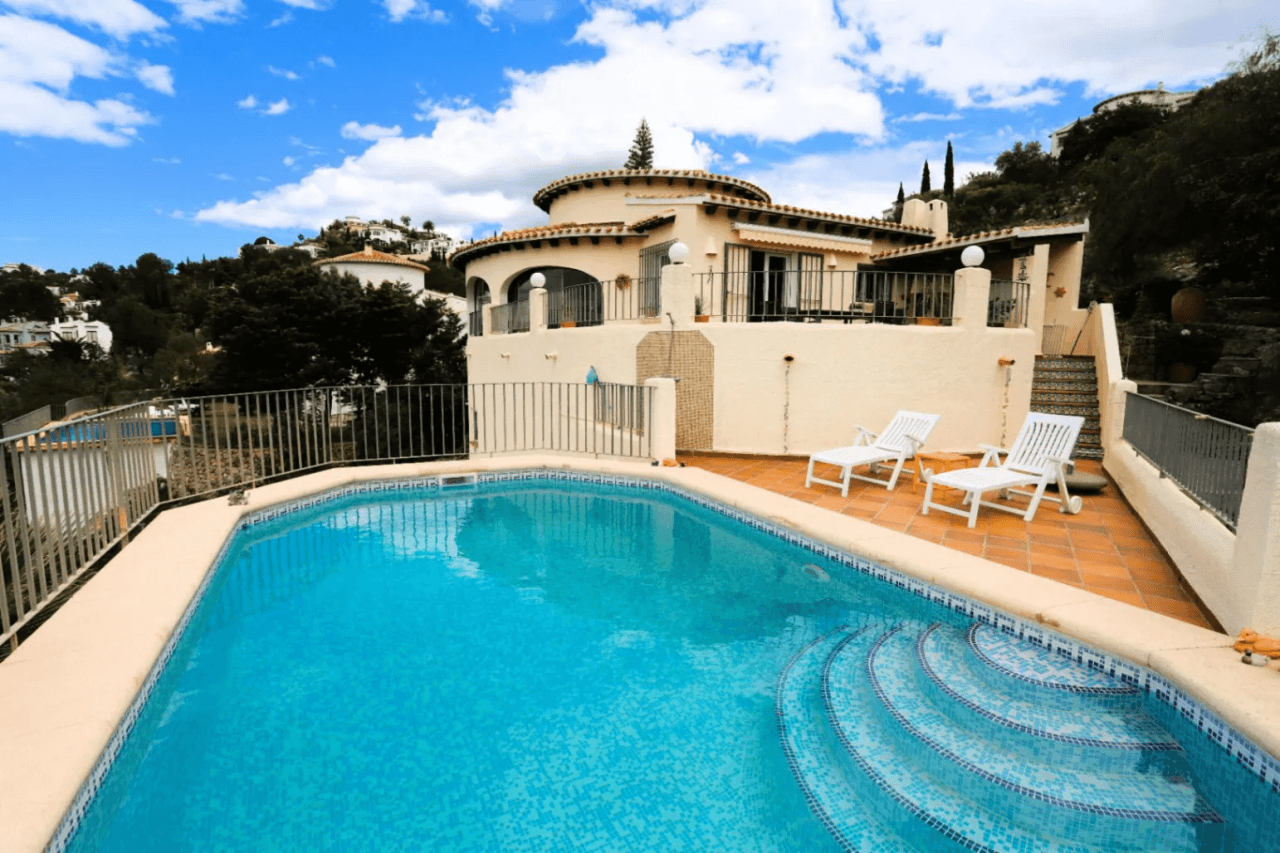 Villa "Pura Vida" en Montepego – Rafol d’Almúnia: tranquilidad, vistas y mucho espacio en plena naturaleza