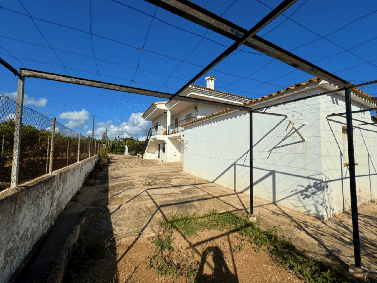 Chalet rustico en venta en Denia