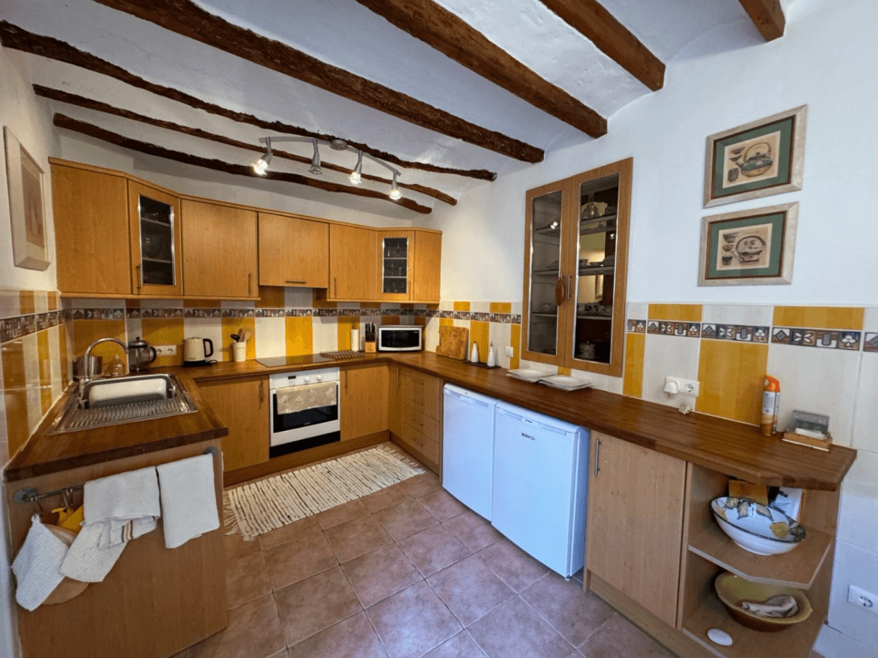 Casa rural en Tormos en buen estado