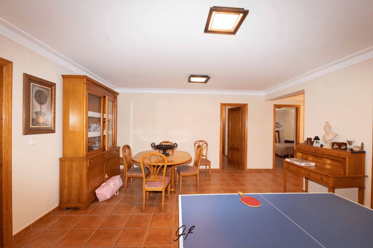 Chalet de lujo en excelente zona Residencial- Denia