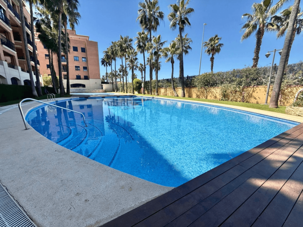 Apartamento de tres dormitorios en Denia, zona Miguel Hernandez
