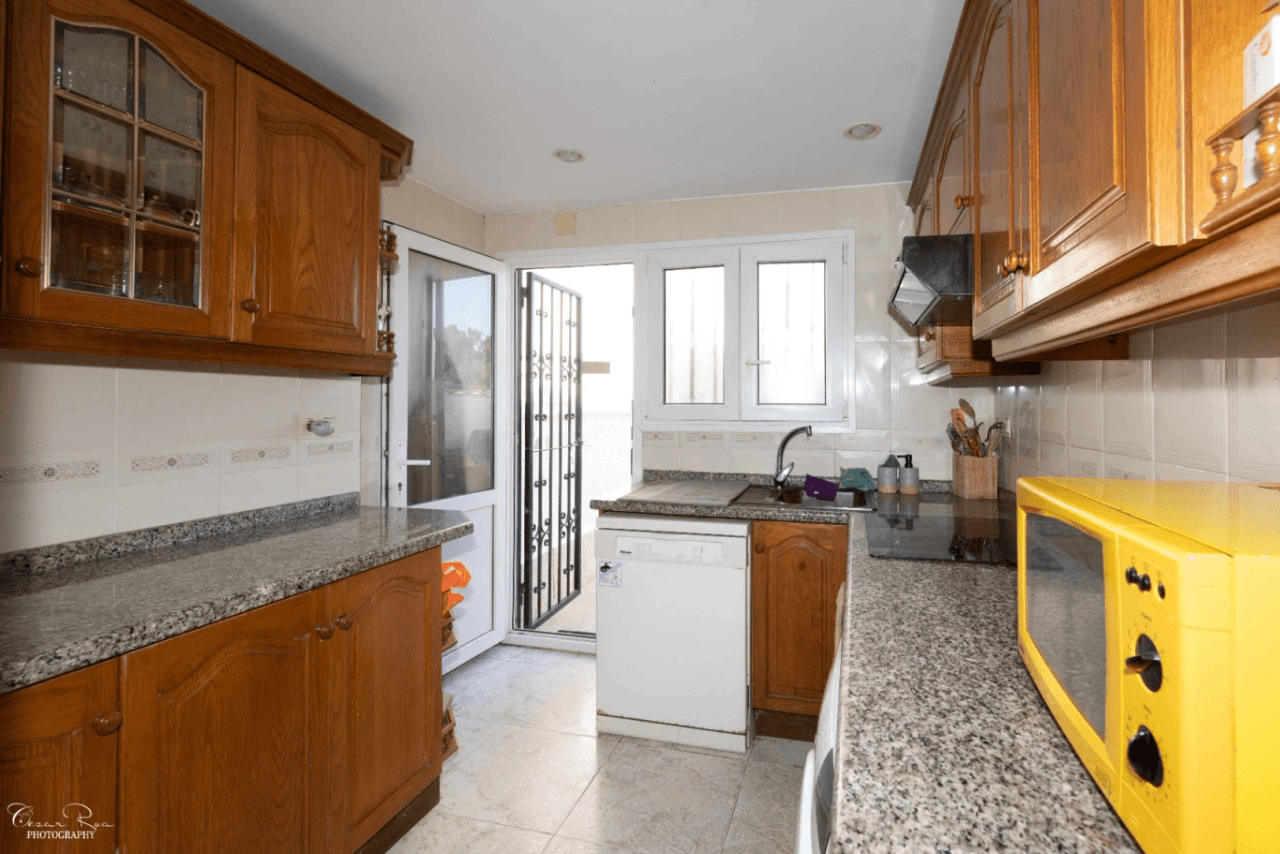 Apartamento de 3 dormitorios en venta en Las Marinas, Denia