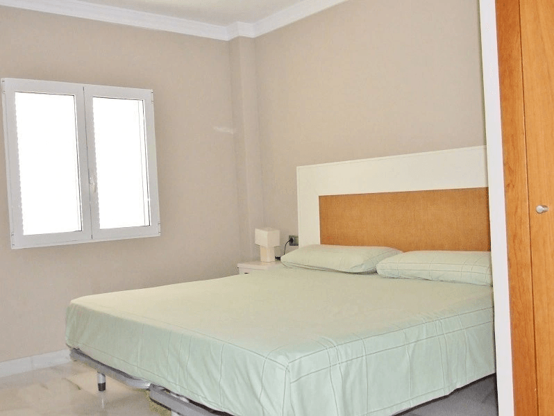 Apartamento en Denia, Primera línea de playa, 3 habitaciones, 2 baños, alquiler