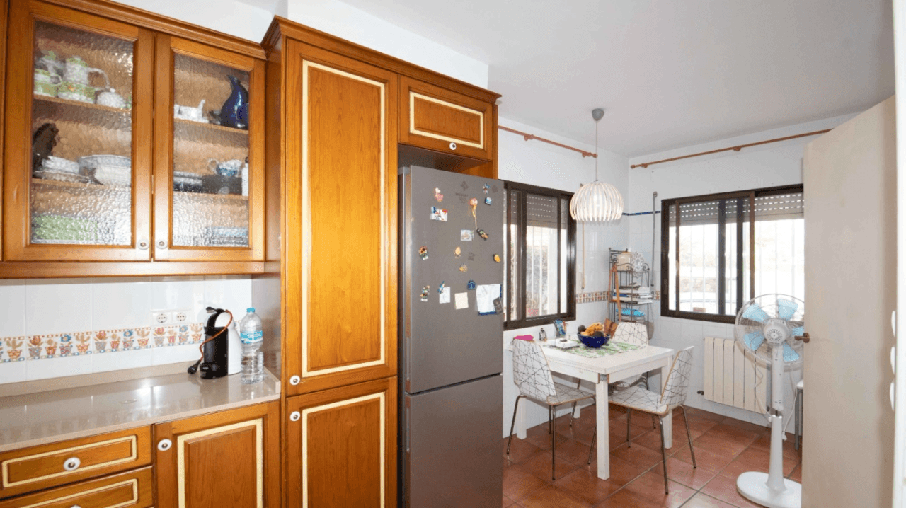 CHALET EN VENTA EN DENIA