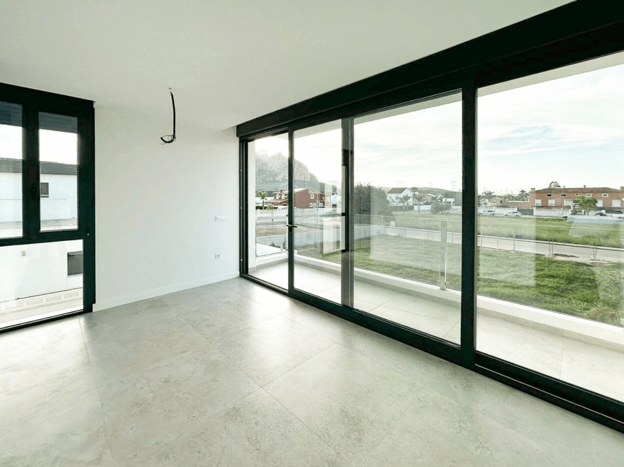Moderna villa de nueva construcción en Vergel