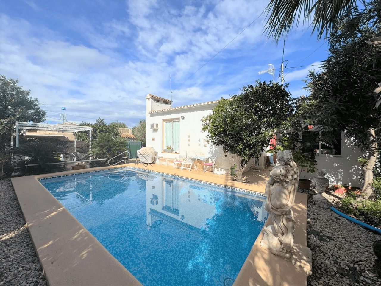 Casa independiente en zona Troya, Dénia