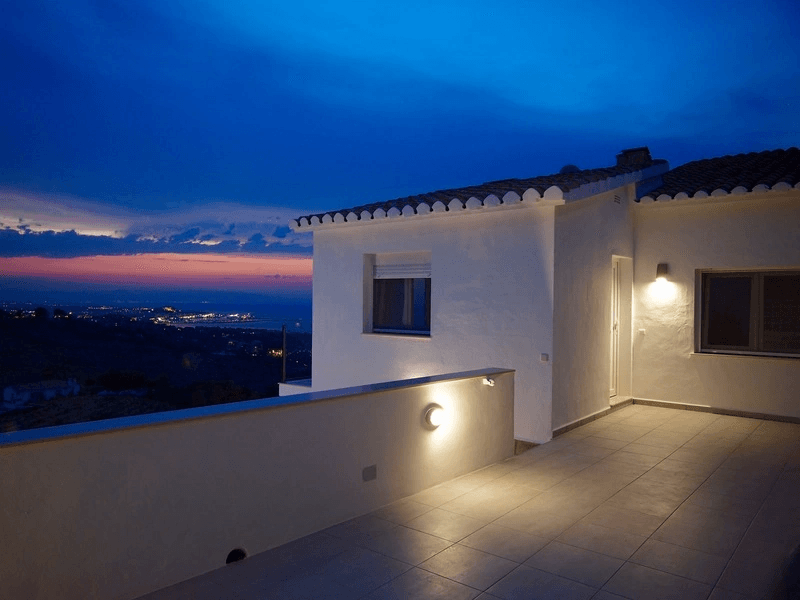 Villa en Las Rotas – vistas panormicas, de las pocas que ya quedan en Denia!