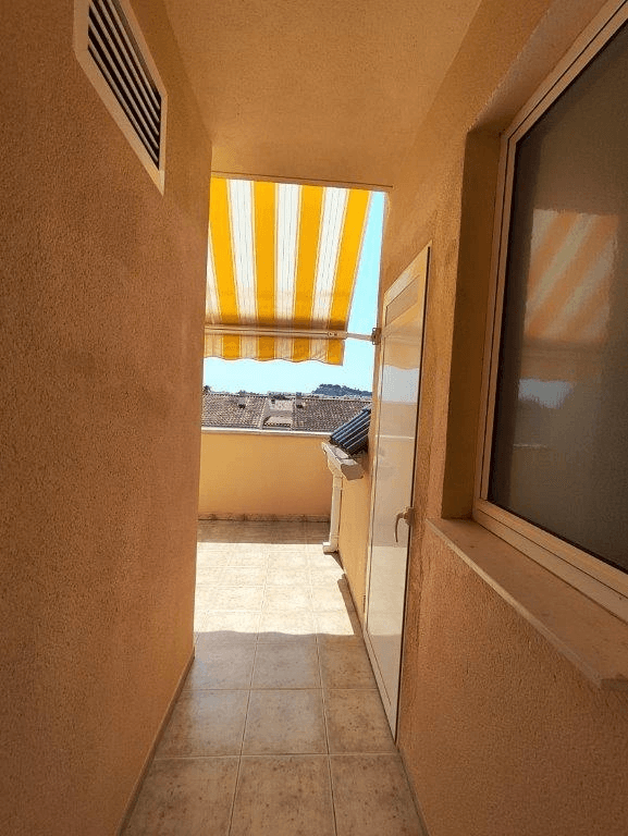 Ático dúplex cerca de la playa y del centro en Dénia en venta