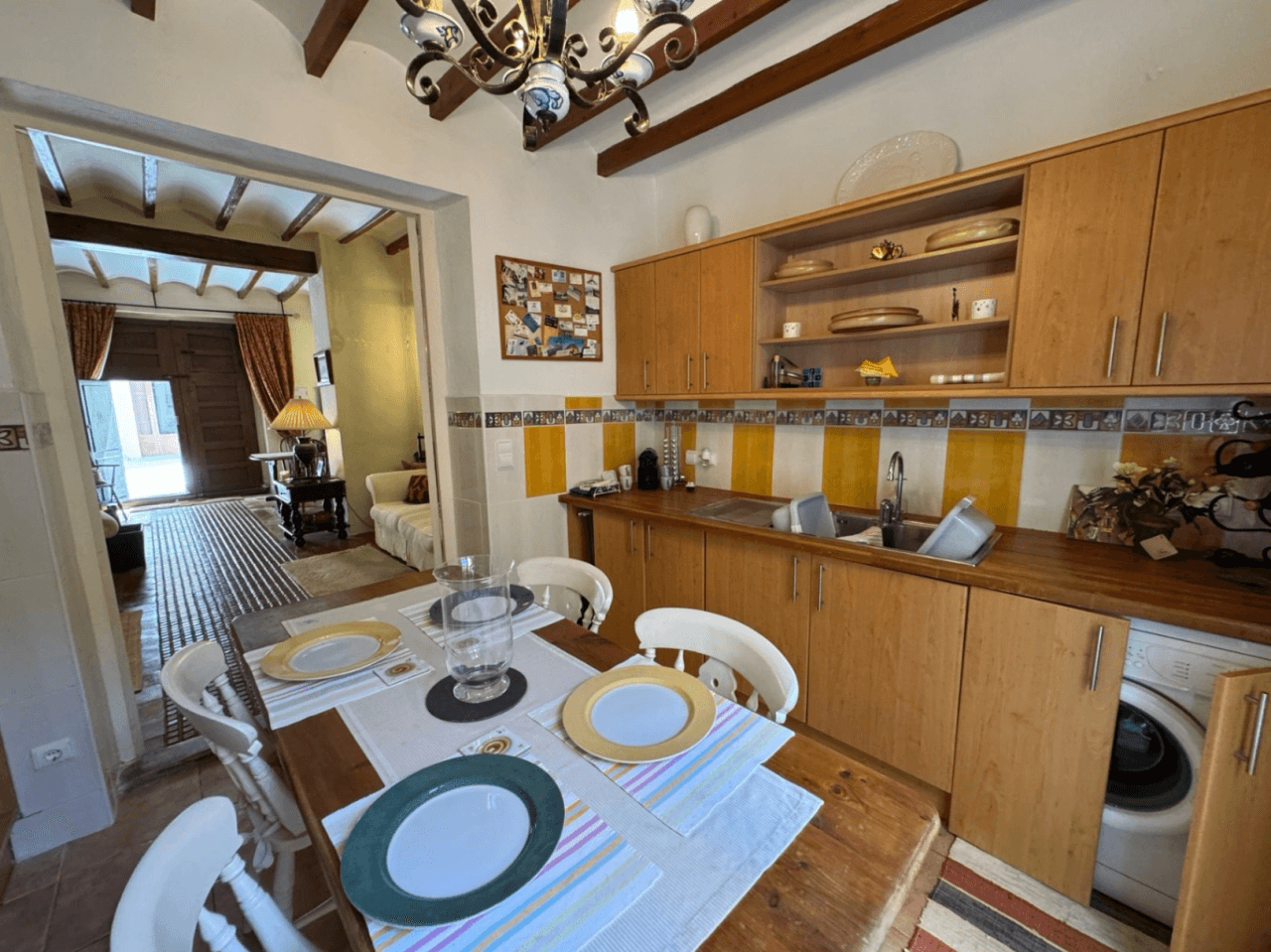 Casa rural en Tormos en buen estado